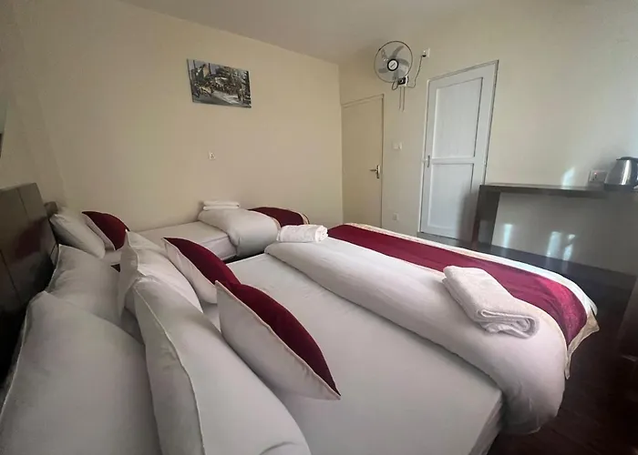 Down To Earth Bed and breakfast